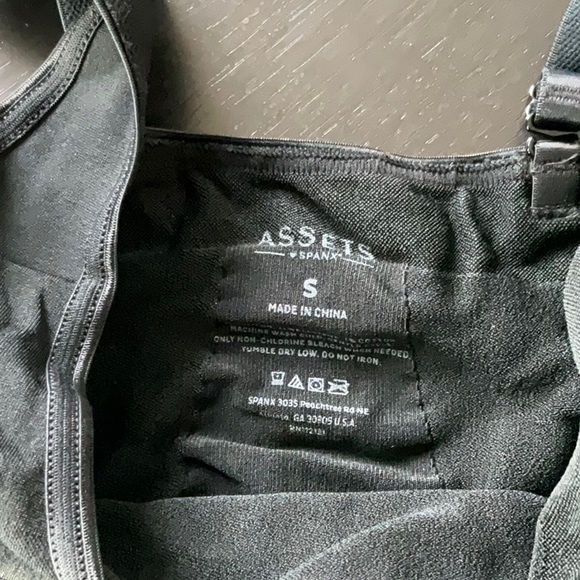 Spanx bodysuit, open bust bodysuit shape-wear -Assets by Spanx - Picture 2 of 4